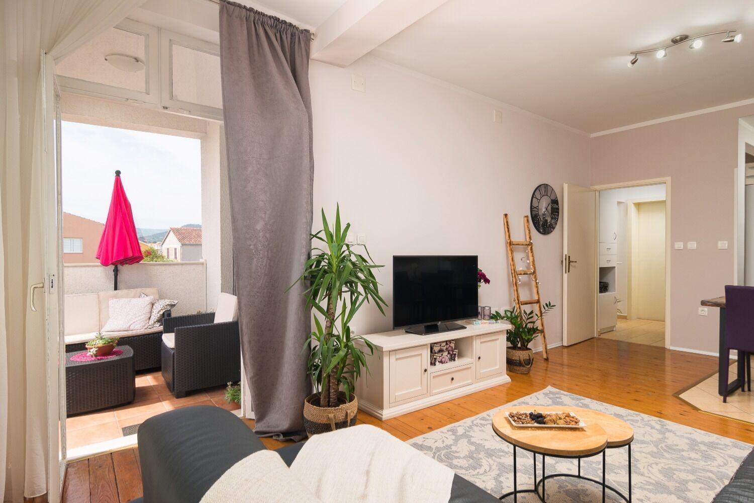 Apartment Jurica Kaštela Buitenkant foto